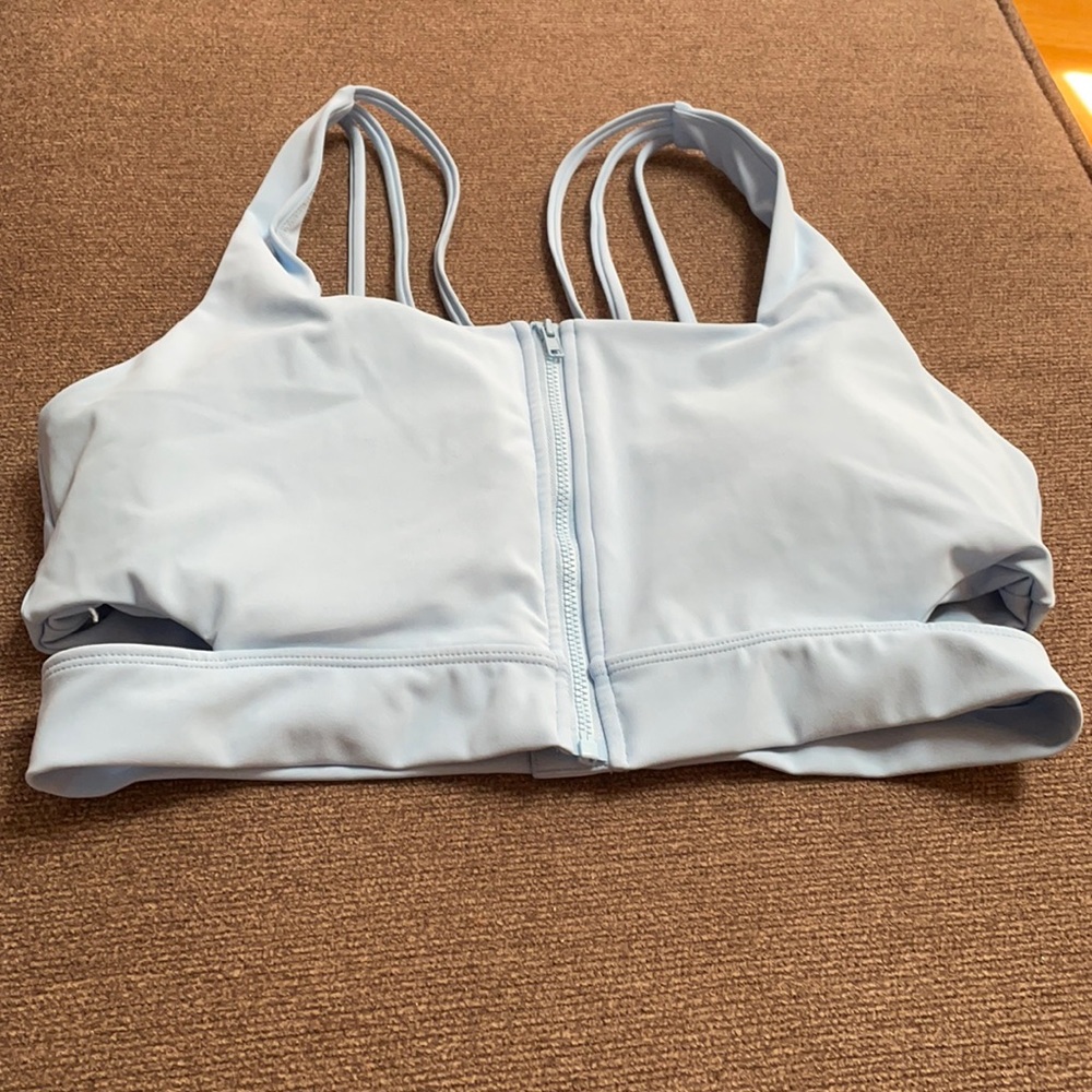 Buffbunny Blizzard Zip up Sports Bra